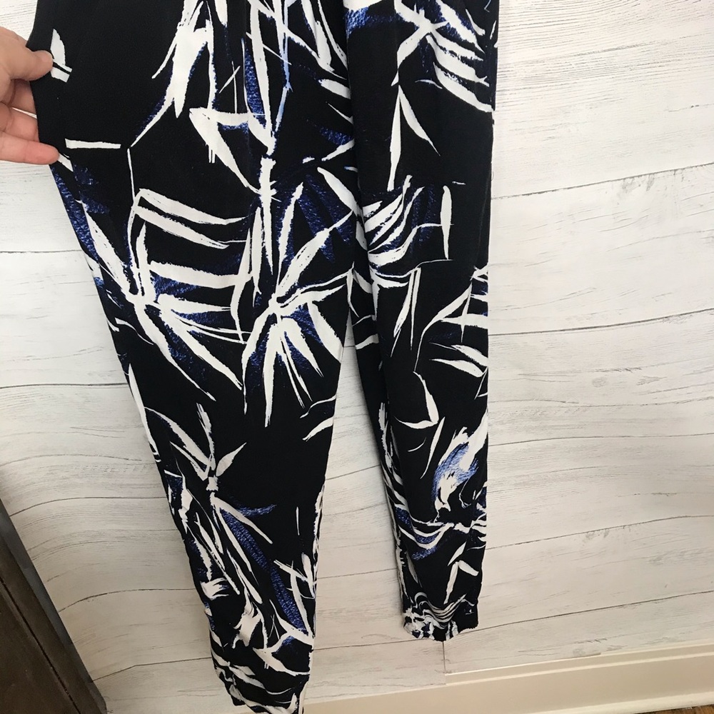 FABLETICS JUMPSUIT - Picture 6 of 7